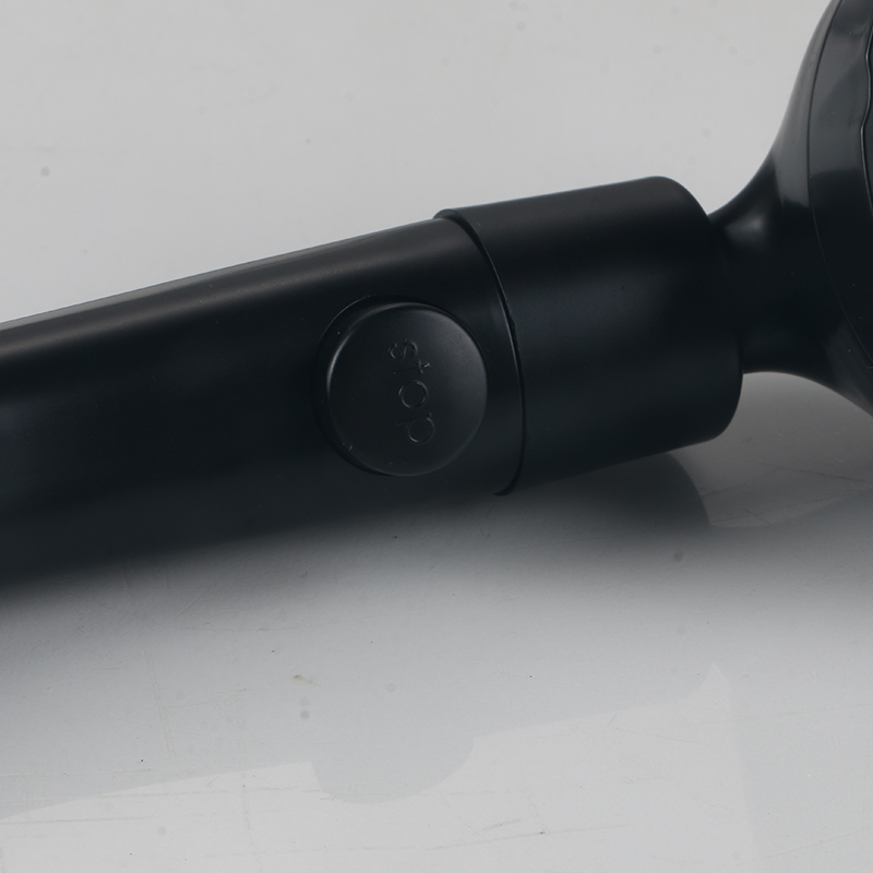 Japanski crni tuš s okretnom glavom